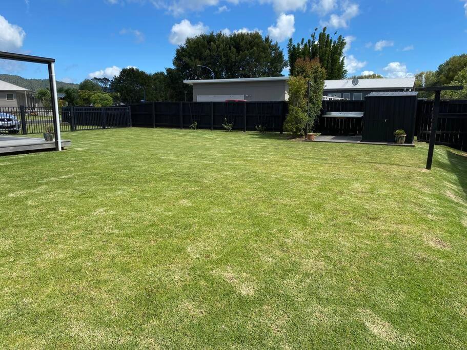 Villa Whitianga Kiwi Bach Esterno foto